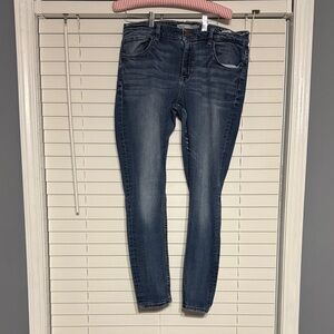 Buckle Women's Deep Indigo Skinny Jeans